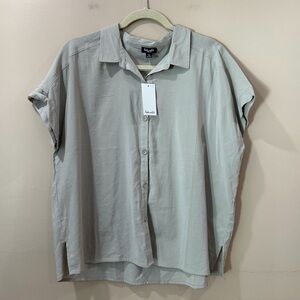 NWT Splendid Grey Button Down Shirt Boxy Top Blouse Women M RM5W09X